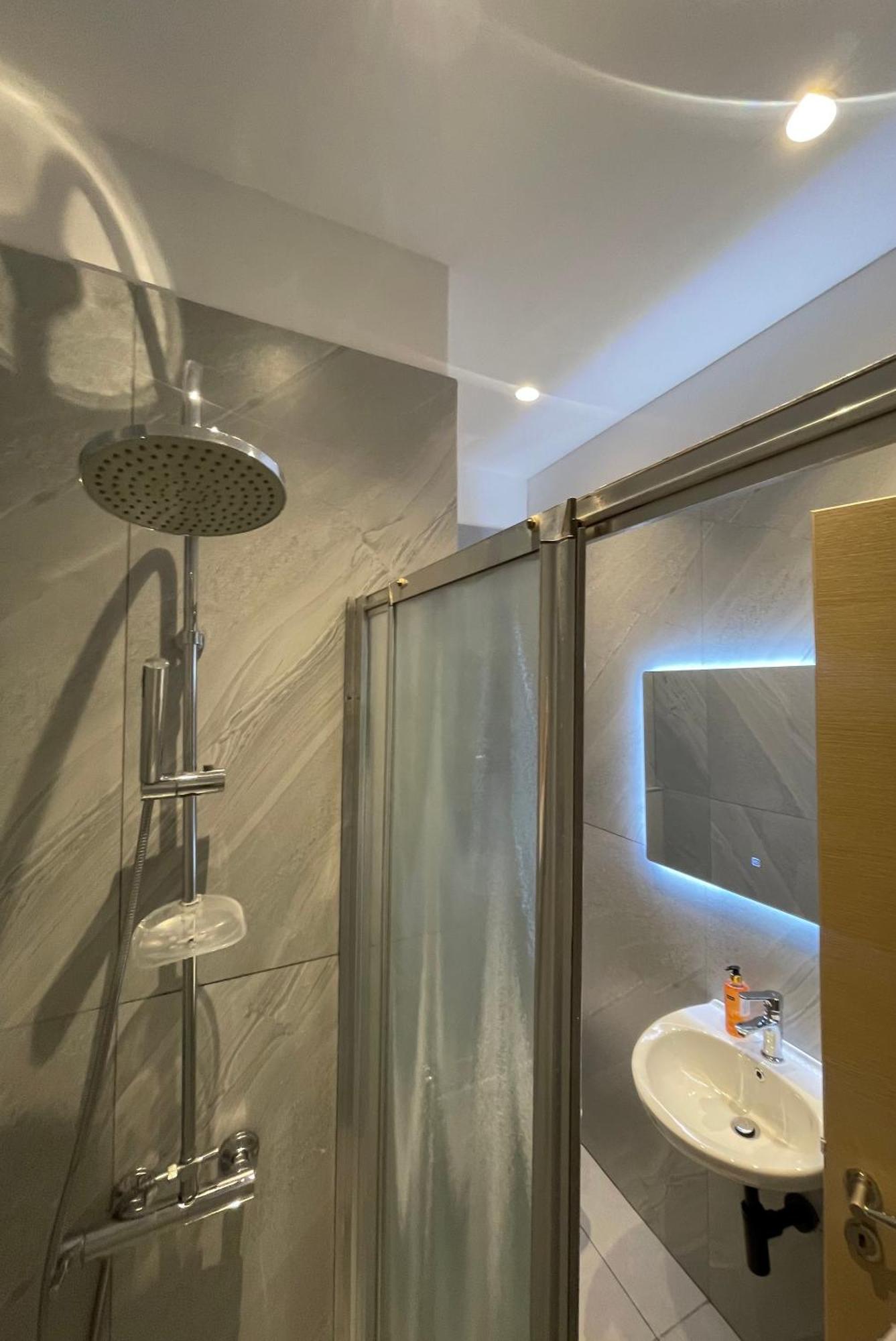 Pog Apartments Tiranë Eksteriør bilde